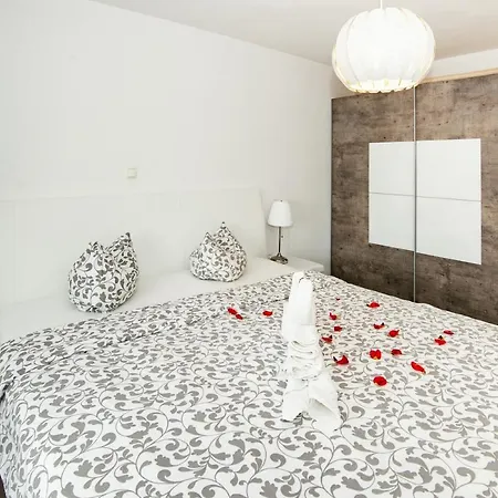 Mali Nono Apartment Salatic