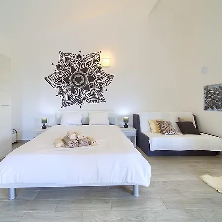 Apartment Mali Nono