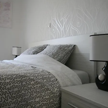 Διαμέρισμα Mali Nono