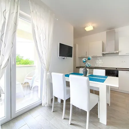 Apartman Mali Nono